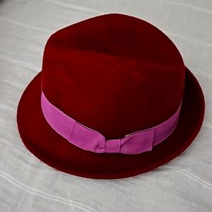 Ladies 100% wool hat